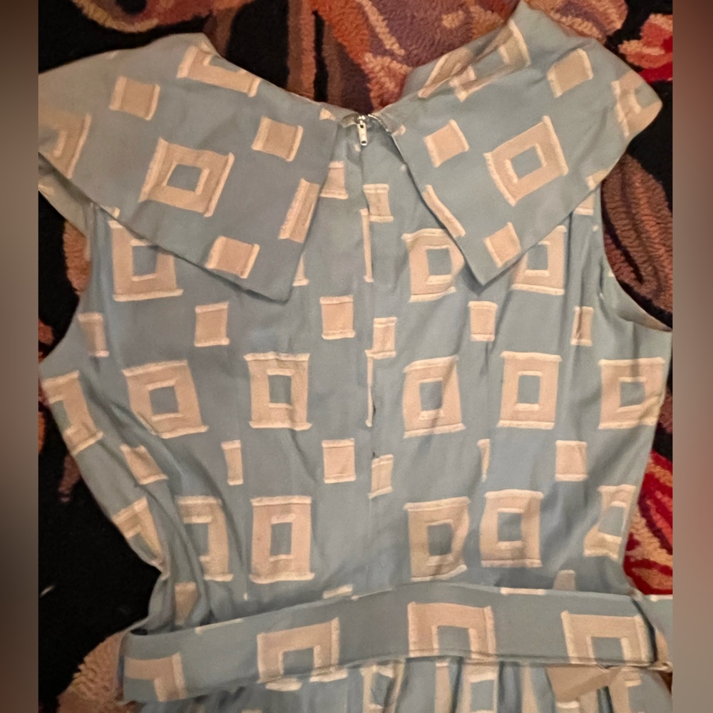 Vintage 1950’s store Stock Blue and White Geometric Dress - Picture 2 of 8